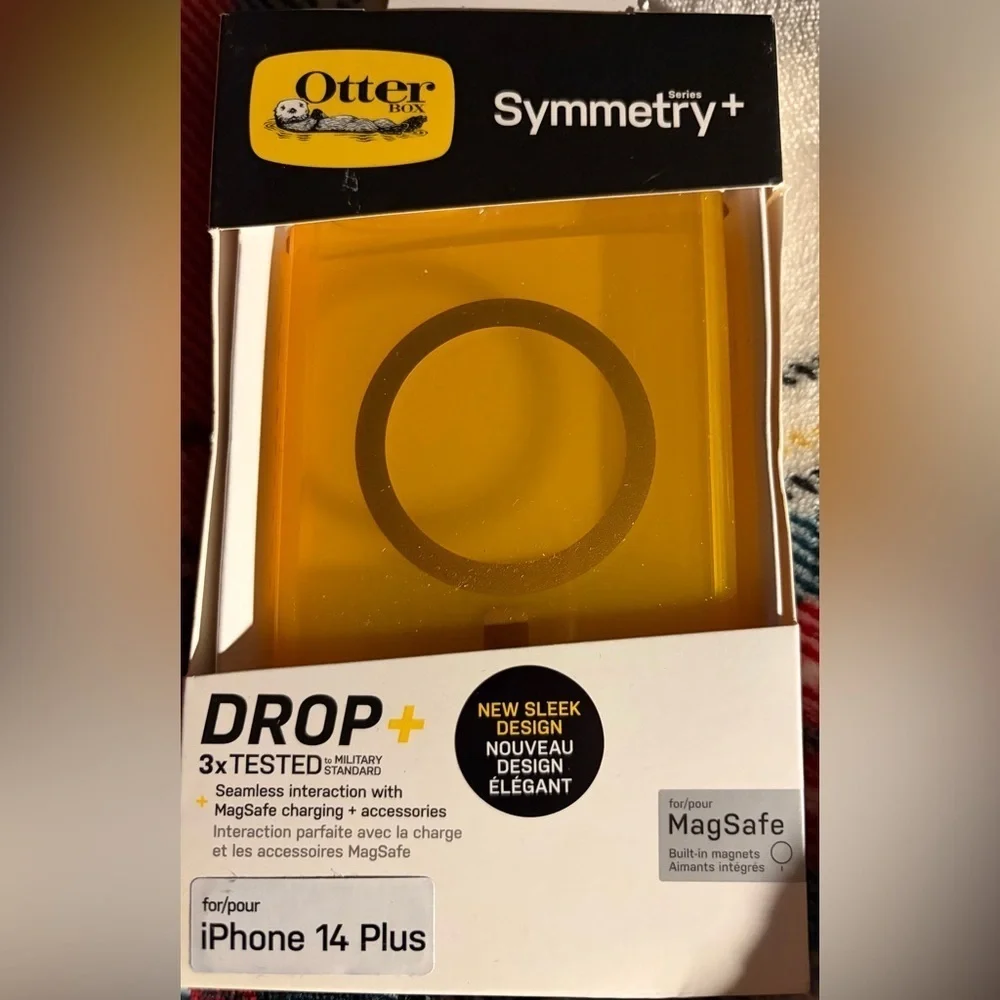 OtterBox Symmetry Case Magsafe for iPhone 14 Plus Transparent Yellow Case NWT